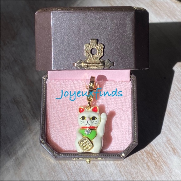 JUICY COUTURE 2008 Lucky Cat Charm SUPER RARE ! Good Fortune original box - Picture 2 of 7